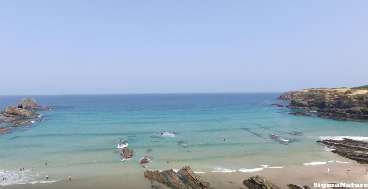 Hostel Nature Zambujeira do Mar Bagian luar foto